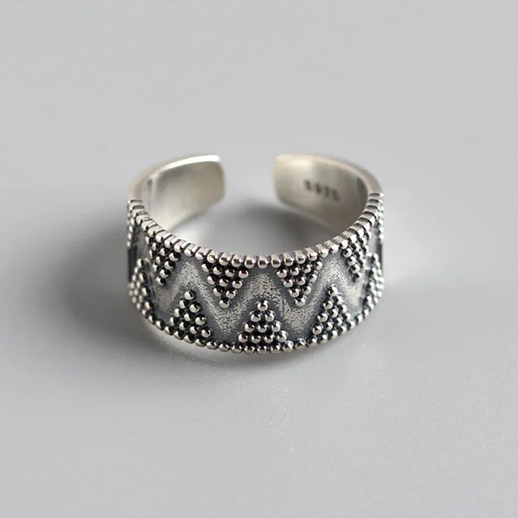 Минималистичное и креативное кольцо FoYuan с круглой волнистой точкой для женской индивидуальности в тренде широкоформатного ретро-дизайна